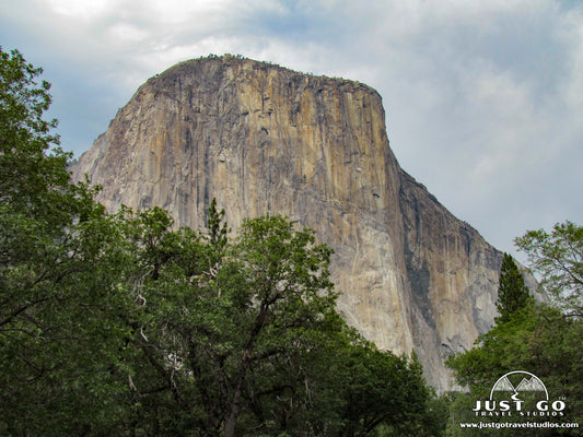 half dome in yosemite national park